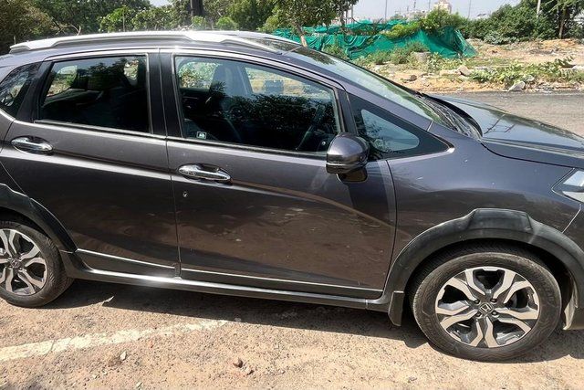 Honda WR-V i-DTEC VX Second-hand 2017 Honda WR-V i-DTEC VX for sale in Greater Noida