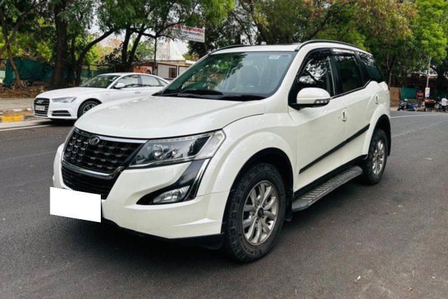 Mahindra XUV500 W9 AT BSIV Second-hand 2019 Mahindra XUV500 W9 AT BSIV for sale in New Delhi
