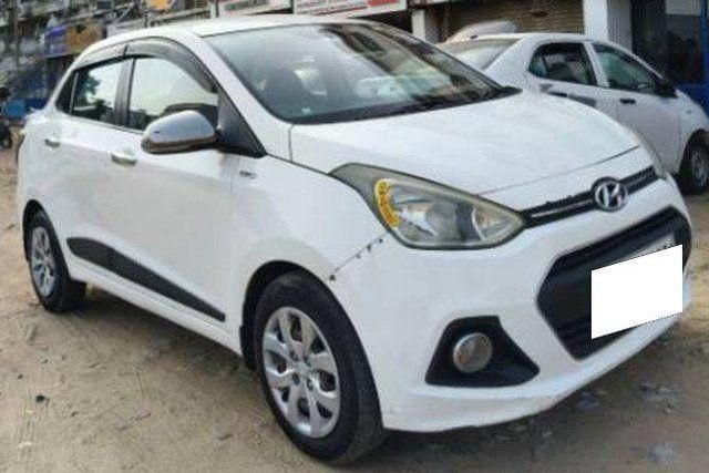 Second-hand 2015 Hyundai Xcent 1.1 CRDi S Option for sale in Ahmedabad
