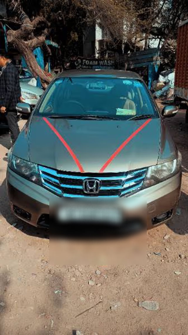 Second-hand 2012 Honda City E for sale in Noida