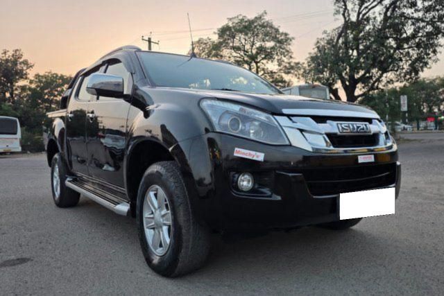 Second-hand 2018 Isuzu D-Max 4X4 for sale in Chandigarh