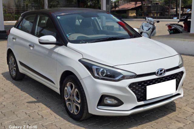 Hyundai i20 1.2 Asta Option Second-hand 2018 Hyundai i20 1.2 Asta Option for sale in Nashik