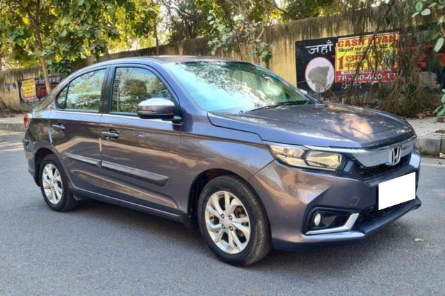 Honda Amaze V CVT Petrol BSIV Second-hand 2018 Honda Amaze V CVT Petrol BSIV for sale in New Delhi