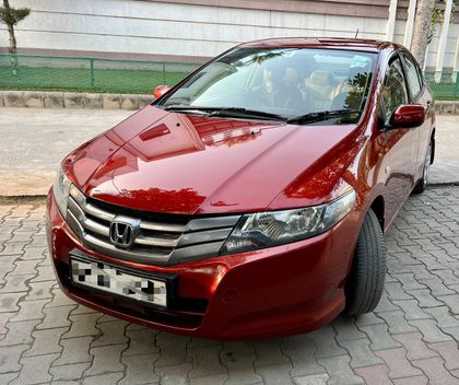2010 होंडा सिटी 1.5 S MT