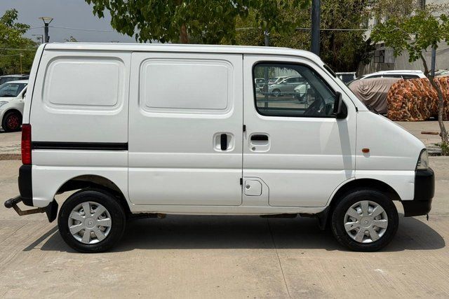 Maruti Suzuki Eeco CNG 5 Seater AC Second-hand 2022 Maruti Suzuki Eeco CNG 5 Seater AC for sale in Ahmedabad