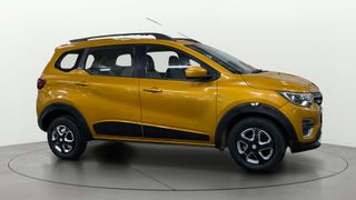 Used Renault Triber RXZ