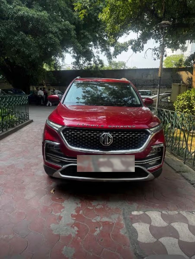 Second-hand 2019 MG Hector Sharp AT BSIV for sale in New Delhi