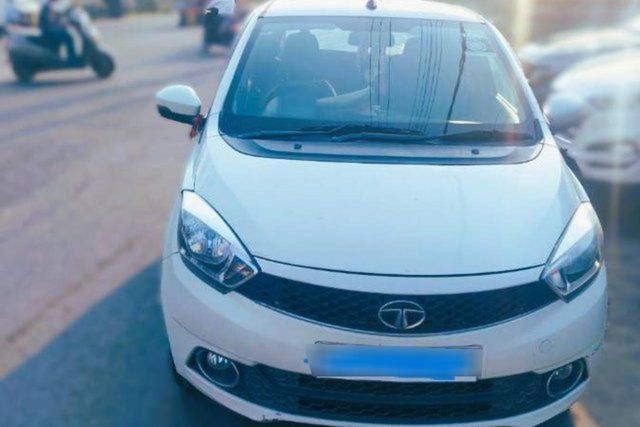 Tata Tiago 1.05 Revotorq XZ Second-hand 2017 Tata Tiago 1.05 Revotorq XZ for sale in Meerut