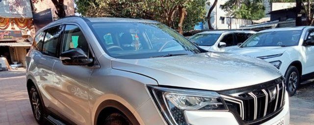Second-hand 2022 Mahindra XUV700 AX5 AT BSVI for sale in Thane