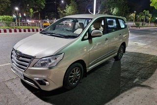 Used Toyota Innova 2.5 G (Diesel) 7 Seater BS IV
