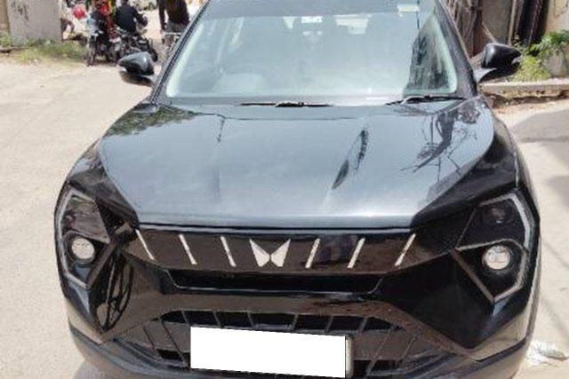 Second-hand 2025 Mahindra XUV 3XO AX5 Diesel for sale in Jaipur