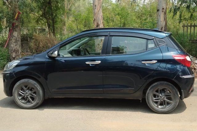 Hyundai Grand i10 Nios AMT Sportz Second-hand 2021 Hyundai Grand i10 Nios AMT Sportz for sale in New Delhi
