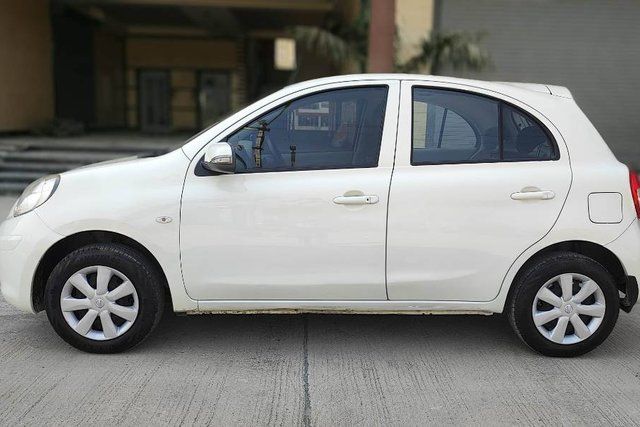 Nissan Micra Diesel XL Second-hand 2013 Nissan Micra Diesel XL for sale in Rajkot