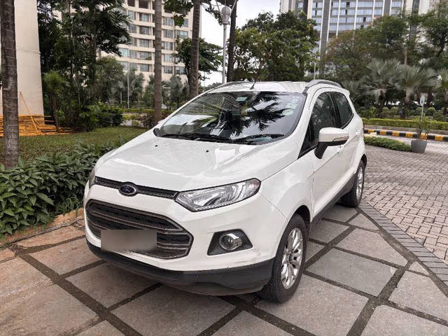 Ford Ecosport 1.5 DV5 MT Titanium Optional Second-hand 2014 Ford Ecosport 1.5 DV5 MT Titanium Optional for sale in Mumbai