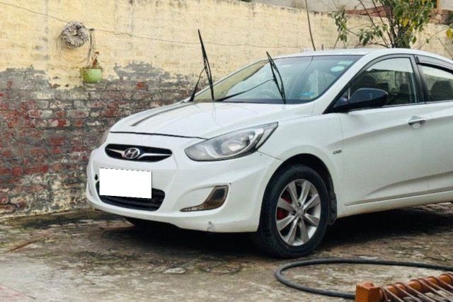 Hyundai Verna 1.6 SX Second-hand 2013 Hyundai Verna 1.6 SX for sale in Mansa