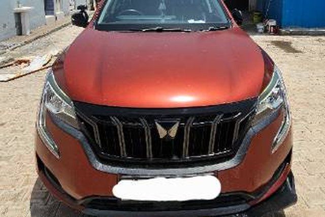 Mahindra XUV700 AX7 7Str AT Second-hand 2025 Mahindra XUV700 AX7 7Str AT for sale in Rewari
