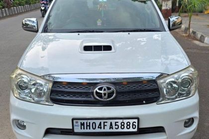 2011 Toyota Fortuner 3.0 डीजल