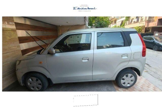 Second-hand 2023 Maruti Suzuki Wagon R VXI CNG for sale in New Delhi