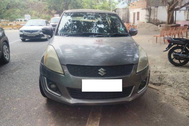 Maruti Suzuki Swift VXI Second-hand 2017 Maruti Suzuki Swift VXI for sale in Ankleshwar