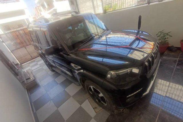 Second-hand 2024 Mahindra Scorpio S for sale in Raebareli