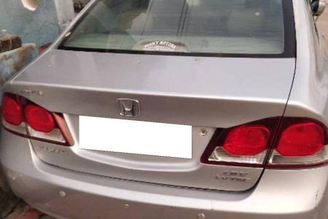 Honda Civic 1.8 S MT Second-hand 2011 Honda Civic 1.8 S MT for sale in Mehsana