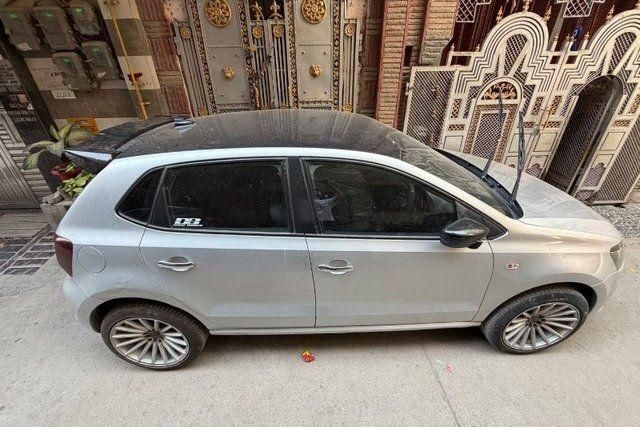 Volkswagen Polo 1.2 MPI Trendline Second-hand 2015 Volkswagen Polo 1.2 MPI Trendline for sale in New Delhi