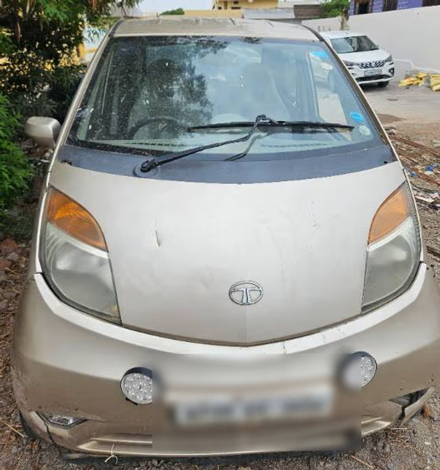 Tata Nano Lx BSIV Second-hand 2011 Tata Nano Lx BSIV for sale in Hyderabad