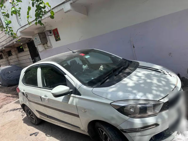 Tata Tiago 1.2 Revotron XT Second-hand 2018 Tata Tiago 1.2 Revotron XT for sale in New Delhi