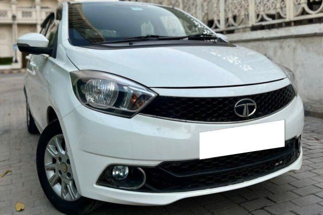 Tata Tiago 1.2 Revotron XZ Second-hand 2016 Tata Tiago 1.2 Revotron XZ for sale in New Delhi