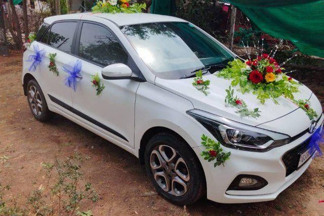Second-hand 2019 Hyundai i20 Petrol Asta Option for sale in Ahmedabad