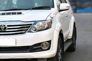Used Toyota Fortuner 4x2 Manual