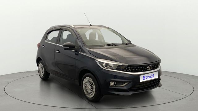 Second-hand 2022 Tata Tiago XZ Plus CNG BSVI for sale in Lucknow