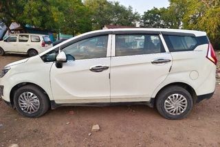 Used Mahindra Marazzo M2 8Str BSIV