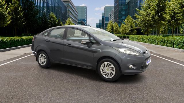 Ford Fiesta Diesel Style Second-hand 2013 Ford Fiesta Diesel Style for sale in Pune