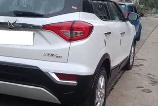 Used Mahindra XUV300 W8