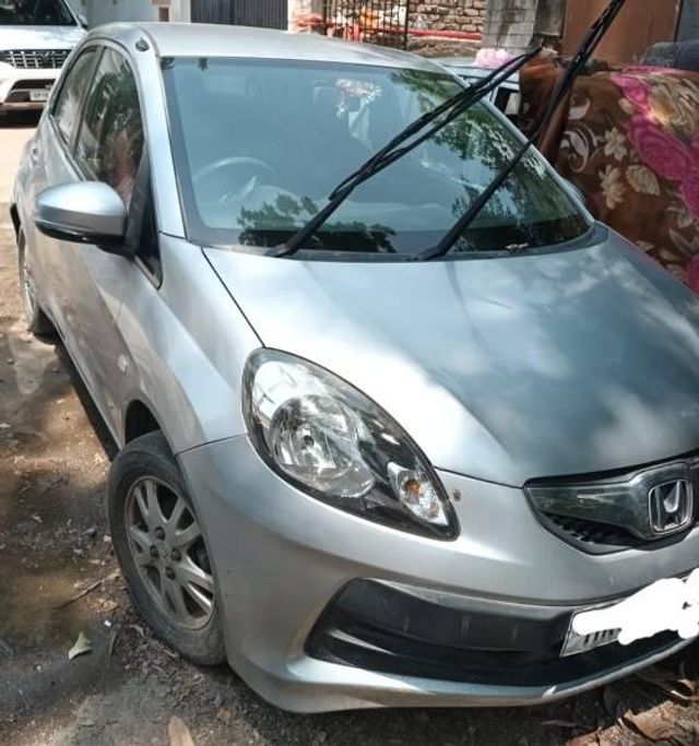 Honda Brio 1.2 S MT Second-hand 2016 Honda Brio 1.2 S MT for sale in Greater Noida