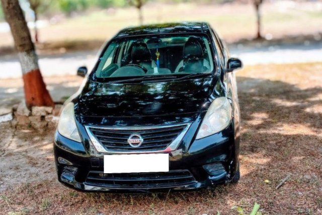 Nissan Sunny XL Second-hand 2011 Nissan Sunny XL for sale in Vadodara
