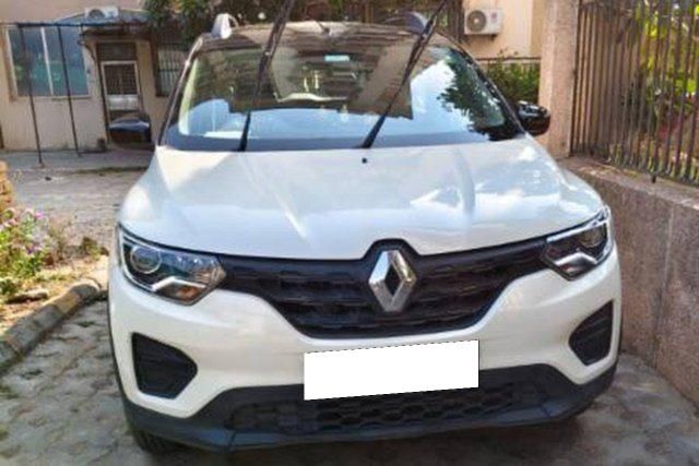 Renault Triber RXL Second-hand 2024 Renault Triber RXL for sale in Greater Noida
