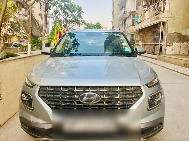 Second-hand 2019 Hyundai Venue SX Diesel BSIV for sale in New Delhi