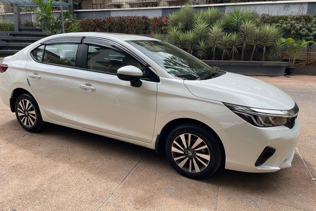 Second-hand 2023 Honda City VX CVT for sale in Bangalore