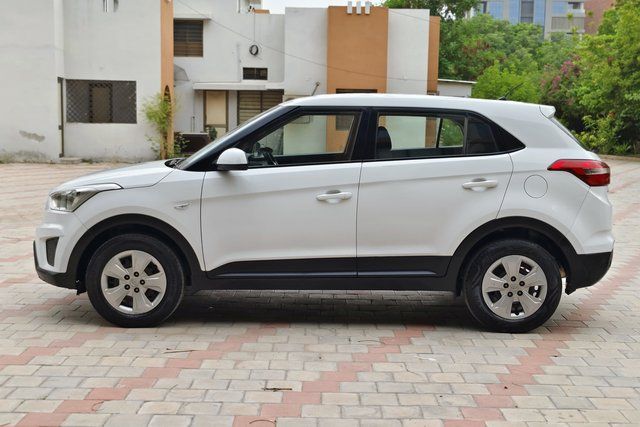 Second-hand 2015 Hyundai Creta 1.4 CRDi Base for sale in Ahmedabad