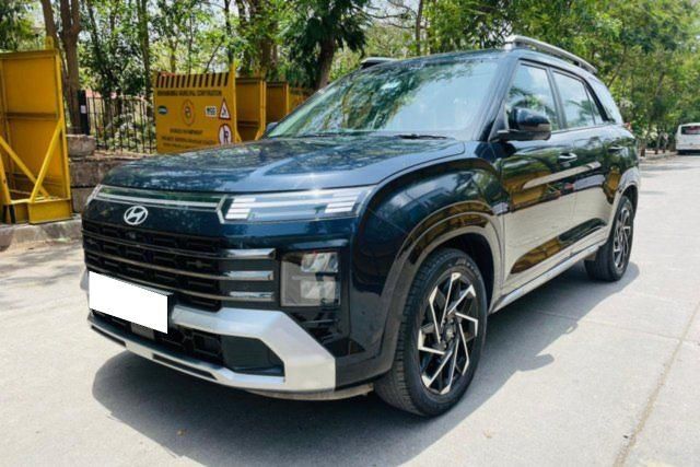 Second-hand 2024 Hyundai Alcazar Signature (O) Turbo DCT 7 Seater for sale in Mumbai