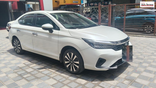Second-hand 2023 Honda City Hybrid ZX Sensing eHEV for sale in Chennai