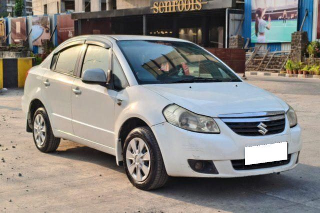 Maruti Suzuki SX4 Green Vxi (CNG) Second-hand 2013 Maruti Suzuki SX4 Green Vxi (CNG) for sale in Mumbai