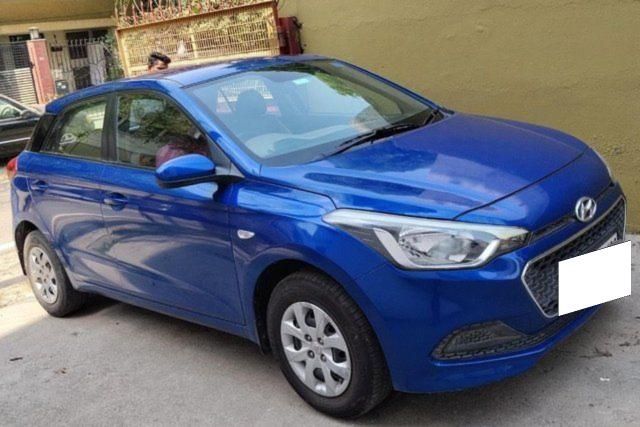 Hyundai i20 Magna 1.2 Second-hand 2016 Hyundai i20 Magna 1.2 for sale in New Delhi