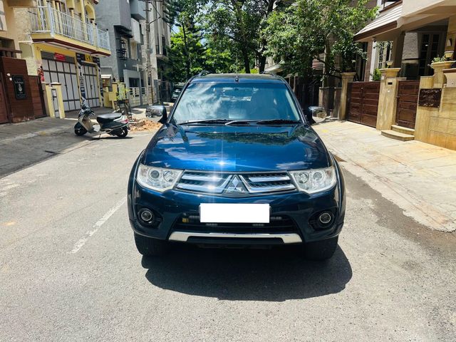 Mitsubishi Pajero Sport 4X2 AT Second-hand 2015 Mitsubishi Pajero Sport 4X2 AT for sale in Bangalore