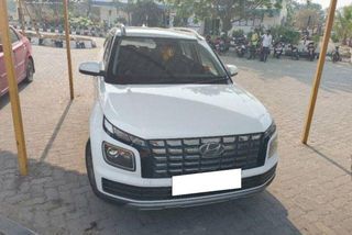 Used Hyundai Venue E