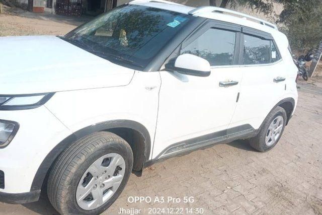 Hyundai Venue S BSVI Second-hand 2022 Hyundai Venue S BSVI for sale in Jhajjar