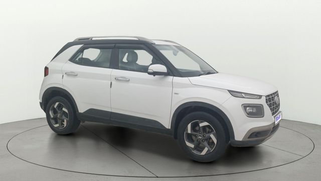 Second-hand 2020 Hyundai Venue SX Plus Turbo DCT BSIV for sale in Bangalore
