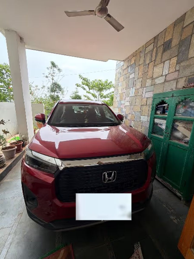 Honda Elevate V CVT Non RF Second-hand 2024 Honda Elevate V CVT Non RF for sale in Khammam
